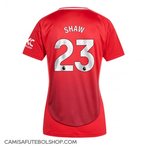 Camisa de time de futebol Manchester United Luke Shaw #23 Replicas 1º Equipamento Feminina 2024-25 Manga Curta